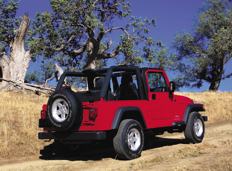 Illustration for article titled Why The 2004 To 2006 Jeep Wrangler Unlimited 'LJ' Is The Holy Grail Of Jeeps